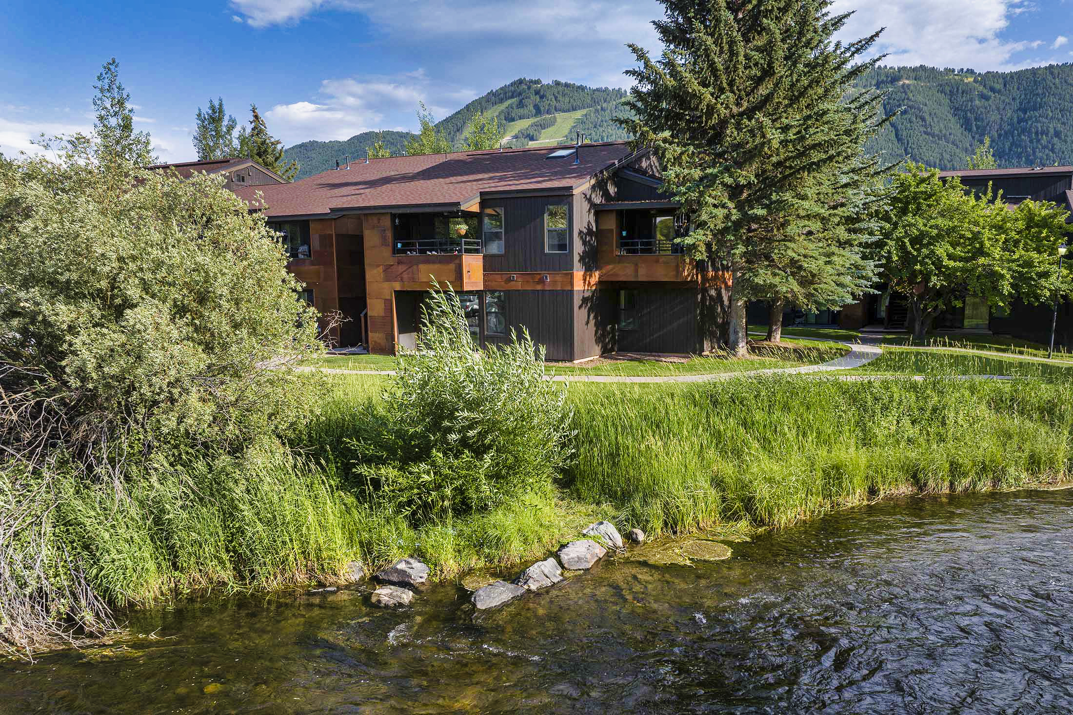 Town Creek Condo - E6